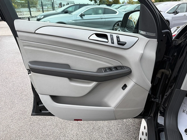 Mercedes-Benz ML 350 AMG SPORT OPTIK-LED-NAVI-KAMERA-ПОДГРЯВАНЕ-ГЕРМАНИ - автомобили, коли, обяви за нови и употребявани 6