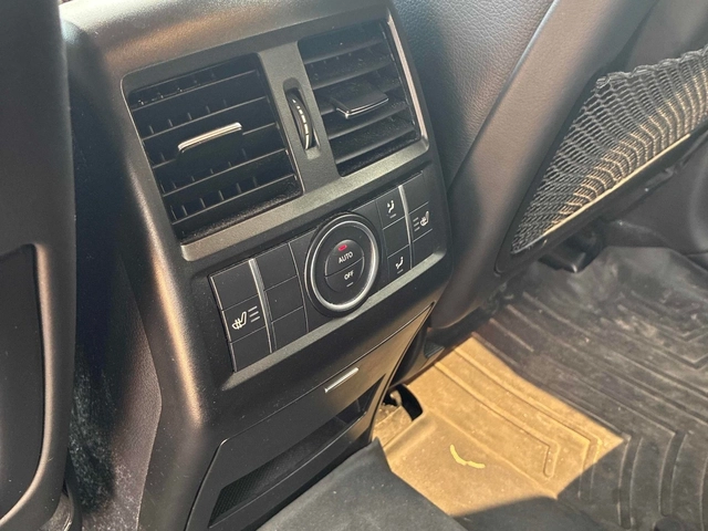 Mercedes-Benz ML 350 BLUETEC* AMG* ПОДГРЕВ* PANO* KEYLESS - автомобили, коли, обяви за нови и употребявани 12