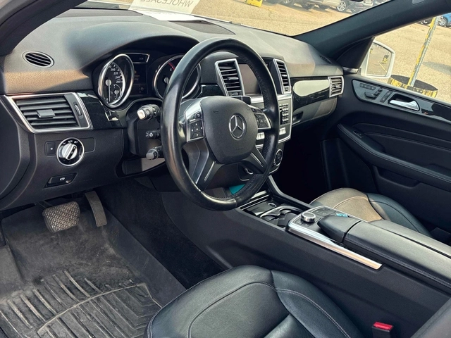 Mercedes-Benz ML 350 BLUETEC* AMG* ПОДГРЕВ* PANO* KEYLESS - автомобили, коли, обяви за нови и употребявани 7