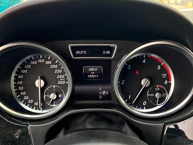 Mercedes-Benz ML 350 BLUETEC* AMG* ПОДГРЕВ* PANO* KEYLESS - автомобили, коли, обяви за нови и употребявани 8