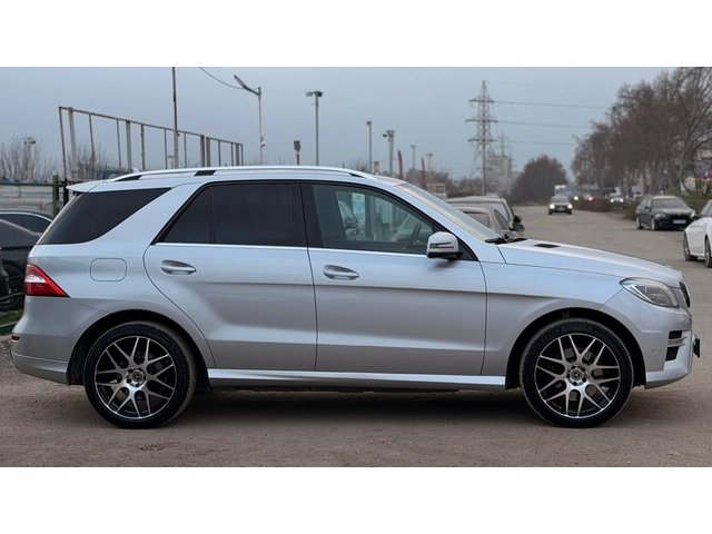 Mercedes-Benz ML 350 BlueTEC= 4Matic= AMG= Airmatic= Камера= - автомобили, коли, обяви за нови и употребявани 3