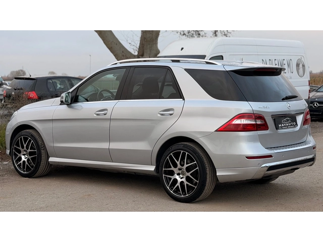 Mercedes-Benz ML 350 BlueTEC= 4Matic= AMG= Airmatic= Камера= - автомобили, коли, обяви за нови и употребявани 6