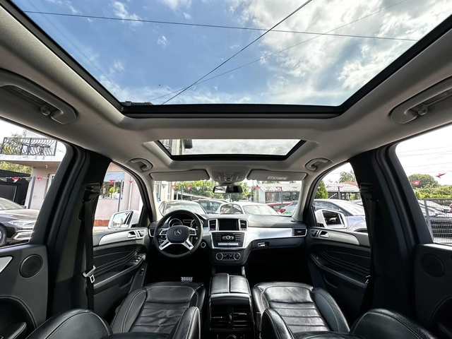 Mercedes-Benz ML 350 3.0D 258HP EURO6 PANO DISTRONIC - автомобили, коли, обяви за нови и употребявани 8