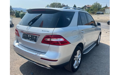 Mercedes-Benz ML 350 Собствен лизинг! 100% ОдобрениеУ - автомобили, коли, обяви за нови и употребявани 6