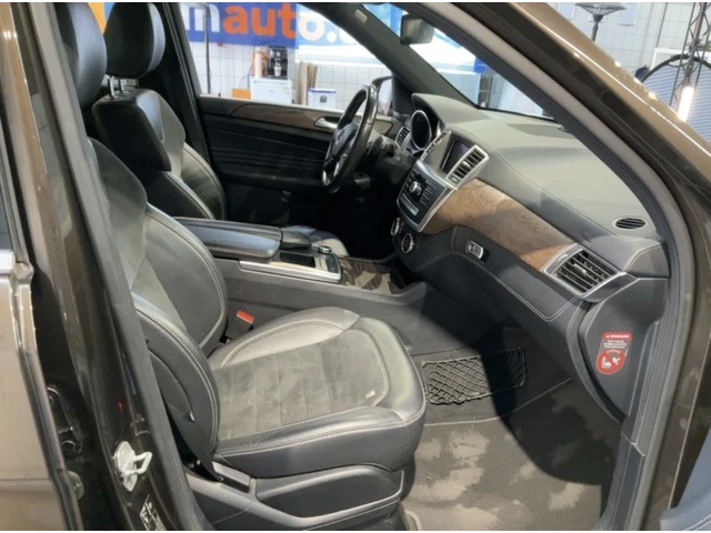 Mercedes-Benz ML 350 Exclusive-Лизинг през Уникредит - автомобили, коли, обяви за нови и употребявани 4