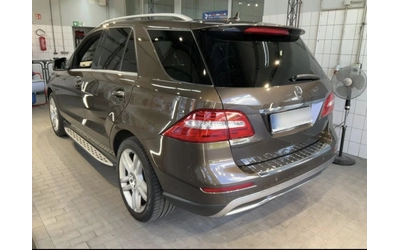 Mercedes-Benz ML 350 Exclusive-Лизинг през Уникредит - автомобили, коли, обяви за нови и употребявани 9