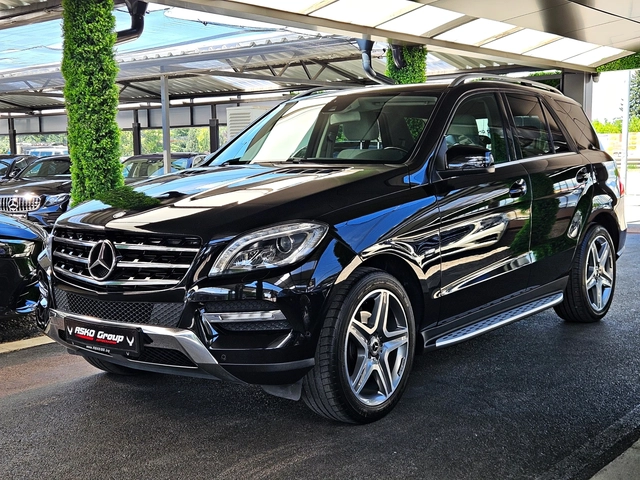 Mercedes-Benz ML 350 ! AMG/GERMANY/AIRMATIC/ПОДГРЕВ/ОБДУХ/МЕМORY/LIZI - автомобили, коли, обяви за нови и употребявани 0