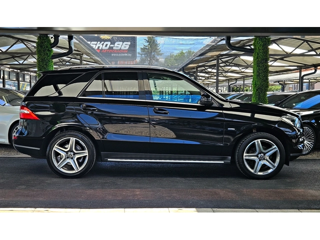 Mercedes-Benz ML 350 ! AMG/GERMANY/AIRMATIC/ПОДГРЕВ/ОБДУХ/МЕМORY/LIZI - автомобили, коли, обяви за нови и употребявани 3