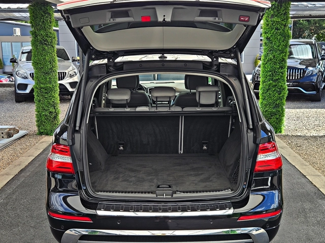 Mercedes-Benz ML 350 ! AMG/DISTRON/МАСАЖ/CAMERA/ПОДГРЕВ/AIRMATIC/AMBI/L - автомобили, коли, обяви за нови и употребявани 7
