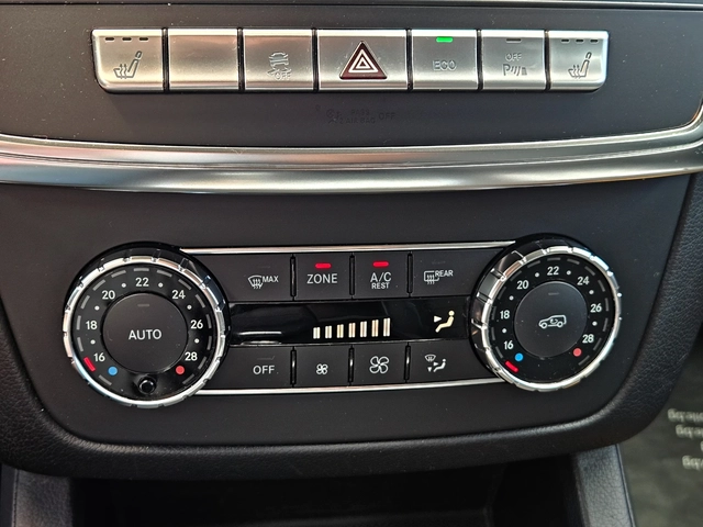 Mercedes-Benz ML 350 AMG/GERMANY/CAMERA/ПОДГРЕВ/АМБИЕНТ/DSR/AUTO H/LIZI - автомобили, коли, обяви за нови и употребявани 10