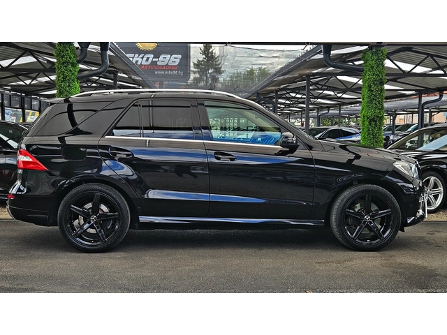 Mercedes-Benz ML 350 !AMG/GERMANY/AIRMATIC/ПОДГРЕВ/ЕЛ.ТЕГЛИЧ/ШИБЕДАХ/LI - автомобили, коли, обяви за нови и употребявани 3