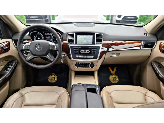 Mercedes-Benz ML 350 !AMG/GERMANY/AIRMATIC/ПОДГРЕВ/ЕЛ.ТЕГЛИЧ/ШИБЕДАХ/LI - автомобили, коли, обяви за нови и употребявани 8