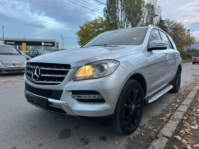 Mercedes-Benz ML 350 CDI/FULL/4MATIK/EURO6 - автомобили, коли, обяви за нови и употребявани 3