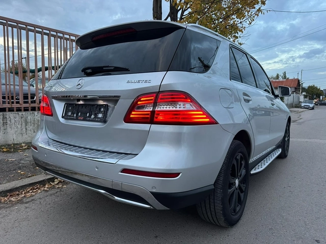 Mercedes-Benz ML 350 CDI/FULL/4MATIK/EURO6 - автомобили, коли, обяви за нови и употребявани 6