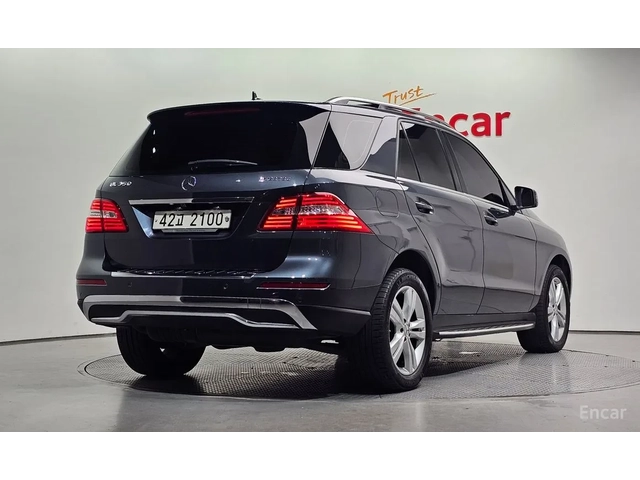 Mercedes-Benz ML 350 350 BlueTEC 4MATIC - автомобили, коли, обяви за нови и употребявани 1