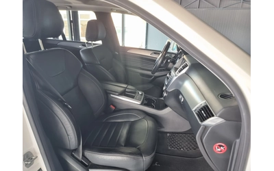Mercedes-Benz ML 350 Panorama* AMG* Keyless* Distronic* Camera* - автомобили, коли, обяви за нови и употребявани 10