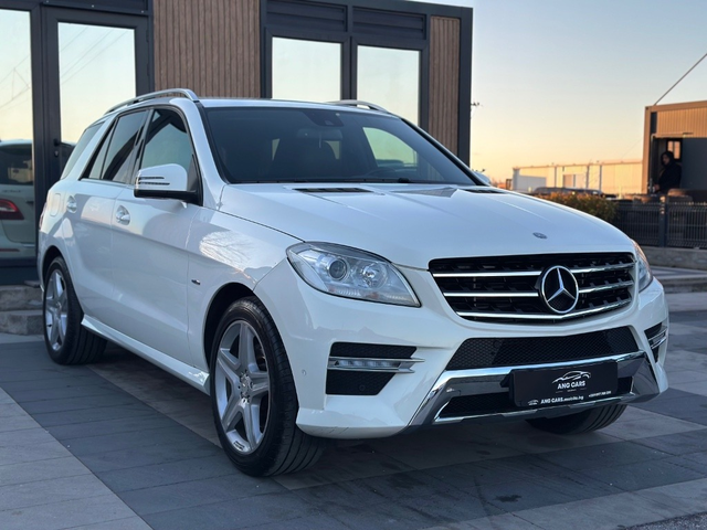 Mercedes-Benz ML 350 * AMG LINE* СЕРВИЗНА ИСТОРИЯ* - автомобили, коли, обяви за нови и употребявани 1