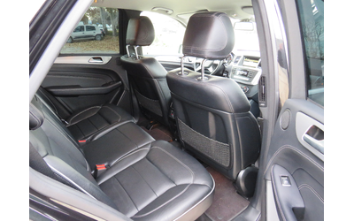 Mercedes-Benz ML 350 * AMG-PACK DISTRONIC+ РЕГИСТРИРАН* - автомобили, коли, обяви за нови и употребявани 10