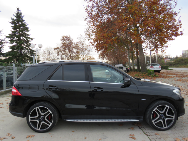 Mercedes-Benz ML 350 * AMG-PACK DISTRONIC+ РЕГИСТРИРАН* - автомобили, коли, обяви за нови и употребявани 3