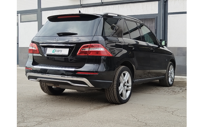 mercedes-benz-ml-350-bluetec-4-matic - 3