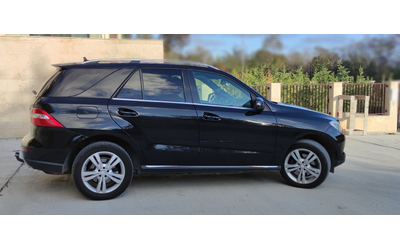 mercedes-benz-ml-350-sport - 2