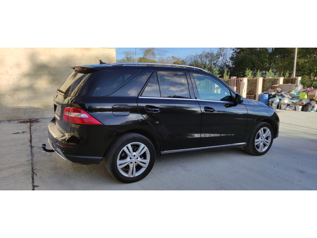 Mercedes-Benz ML 350 Sport - автомобили, коли, обяви за нови и употребявани 6