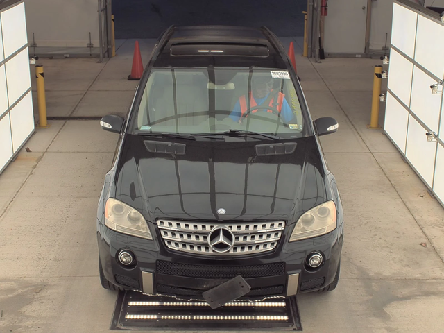 Mercedes-Benz ML 500 ПЕРФЕКТЕН ЗА ГАЗ - автомобили, коли, обяви за нови и употребявани 1