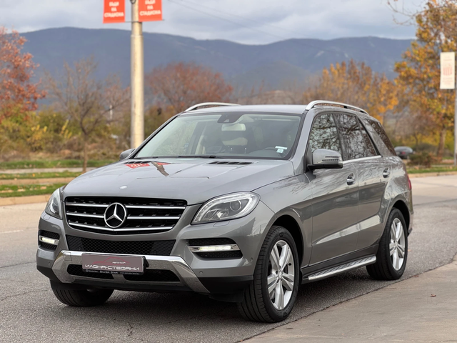 Mercedes-Benz ML 500 4MATIC Sport* Обслужен* ПЕРФЕКТЕН - автомобили, коли, обяви за нови и употребявани 0