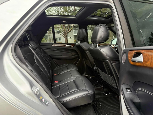 Mercedes-Benz ML 350 BlueTEC * 55, 118km. * ПАНОРАМА * CARFAX - автомобили, коли, обяви за нови и употребявани 13