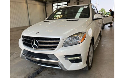 mercedes-benz-ml-550 - 0