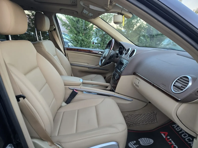 Mercedes-Benz ML 550 5.5i-388кс= AMG LINE= 4MATIC= KEYLESS= ШИБЕДАХ - автомобили, коли, обяви за нови и употребявани 14