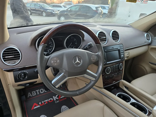 Mercedes-Benz ML 550 5.5i-388кс= AMG LINE= 4MATIC= KEYLESS= ШИБЕДАХ - автомобили, коли, обяви за нови и употребявани 7