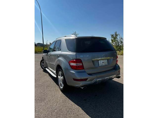 Mercedes-Benz ML 550 * CARFAX * ЦЕНА ДО БГ - автомобили, коли, обяви за нови и употребявани 3