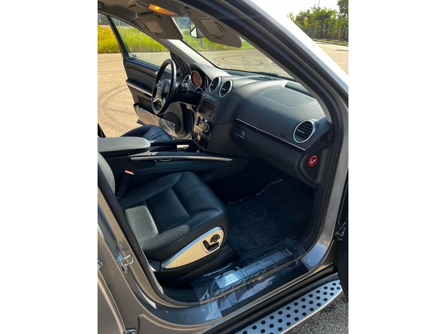 Mercedes-Benz ML 550 * CARFAX * ЦЕНА ДО БГ - автомобили, коли, обяви за нови и употребявани 8