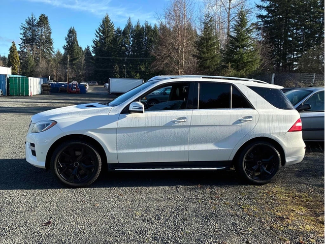 Mercedes-Benz ML 550 * CARFAX * ЦЕНА ДО БГ - автомобили, коли, обяви за нови и употребявани 1
