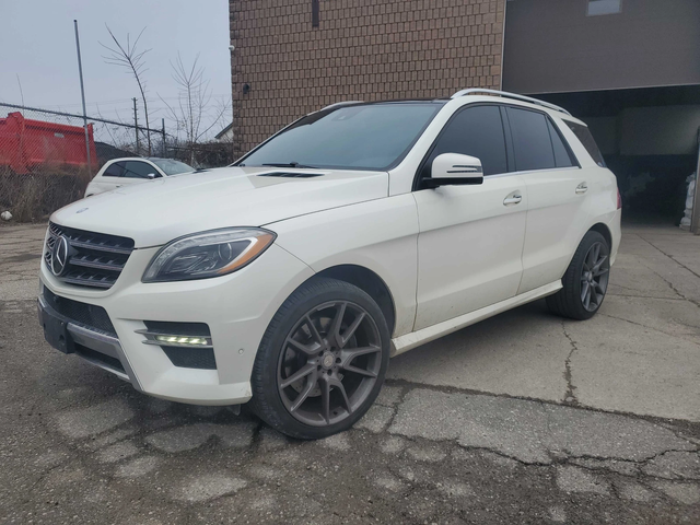 Mercedes-Benz ML 550 AMG PK/360/ПАНО/ПОДГРЕВ/М.ТОЧКА/ОБДУХ/ - автомобили, коли, обяви за нови и употребявани 0