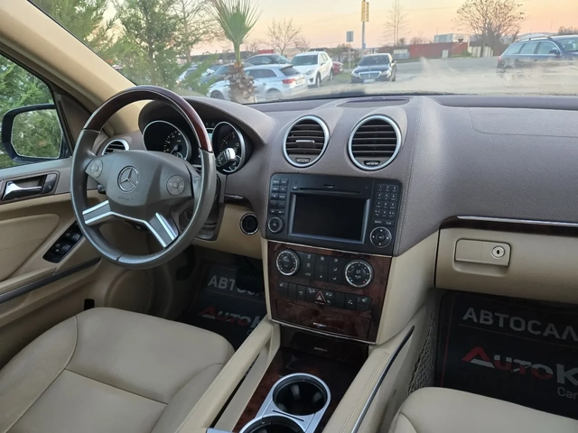 Mercedes-Benz ML 550 5.5i-388кс= AMG LINE= 4MATIC= KEYLESS= ШИБЕДАХ - автомобили, коли, обяви за нови и употребявани 12