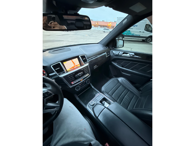 Mercedes-Benz ML 63 AMG С РЕГИСТРАЦИЯ & АВТО КРЕДИТ - автомобили, коли, обяви за нови и употребявани 8