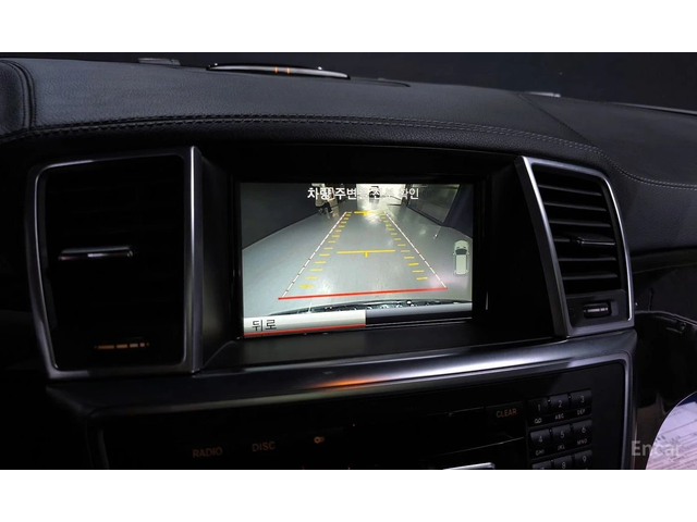 Mercedes-Benz ML 63 AMG HARMAN/KARDON* ПОДГРЕВ* ОБДУХВАНЕ* ПАНО* 3X TV - автомобили, коли, обяви за нови и употребявани 11