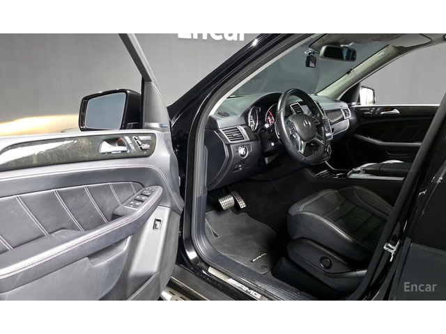 Mercedes-Benz ML 63 AMG HARMAN/KARDON* ПОДГРЕВ* ОБДУХВАНЕ* ПАНО* 3X TV - автомобили, коли, обяви за нови и употребявани 6