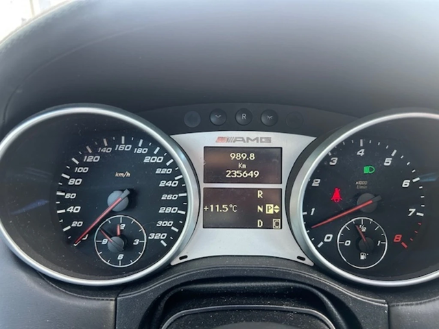 Mercedes-Benz ML 63 AMG 4MATIC* КОжа* Подгрев* Обдухване* Кейлес* Blind Sp - автомобили, коли, обяви за нови и употребявани 10