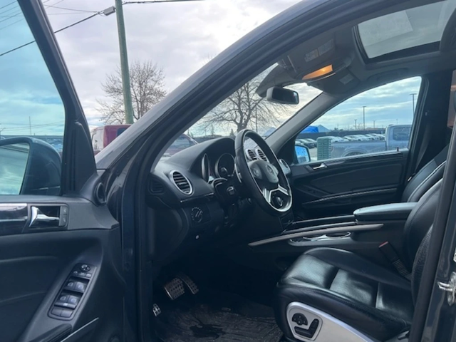 Mercedes-Benz ML 63 AMG 4MATIC* КОжа* Подгрев* Обдухване* Кейлес* Blind Sp - автомобили, коли, обяви за нови и употребявани 16