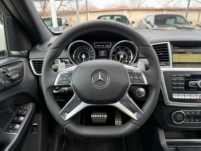Mercedes-Benz ML 63 AMG SPEEDSHIFT - автомобили, коли, обяви за нови и употребявани 10