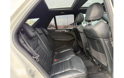 Mercedes-Benz ML 63 AMG SPEEDSHIFT - автомобили, коли, обяви за нови и употребявани 9