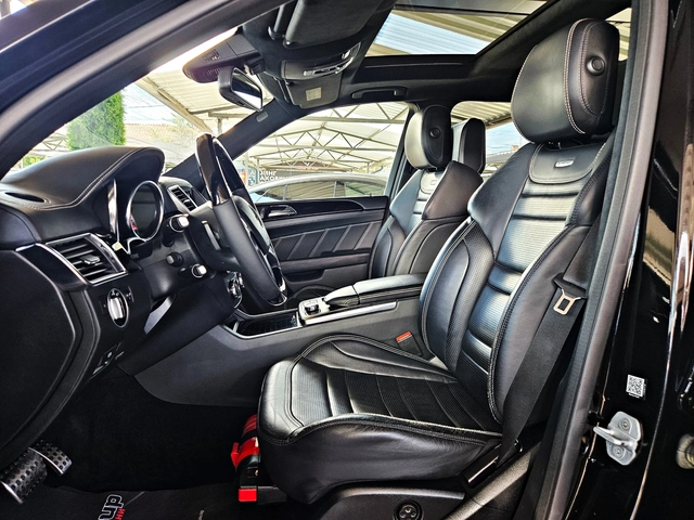 Mercedes-Benz ML 63 AMG ТVx3/DISTR/PANO/CAMERA/HARMAN/ОБДУХ/AMBIENT/LIZING - автомобили, коли, обяви за нови и употребявани 14