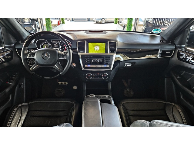 Mercedes-Benz ML 63 AMG ТVx3/DISTR/PANO/CAMERA/HARMAN/ОБДУХ/AMBIENT/LIZING - автомобили, коли, обяви за нови и употребявани 8