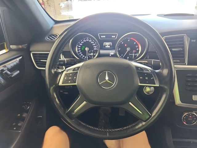 Mercedes-Benz ML 350 BlueTEC - автомобили, коли, обяви за нови и употребявани 10
