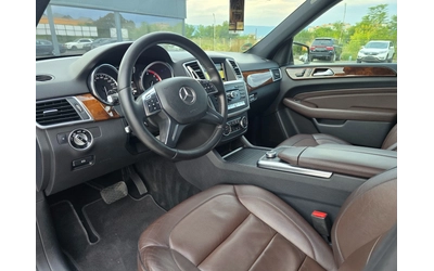 Mercedes-Benz ML * AMG Edition * Key less GO * Distronic * Camera * - автомобили, коли, обяви за нови и употребявани 9