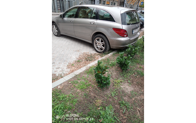 mercedes-benz-r-320 - 2