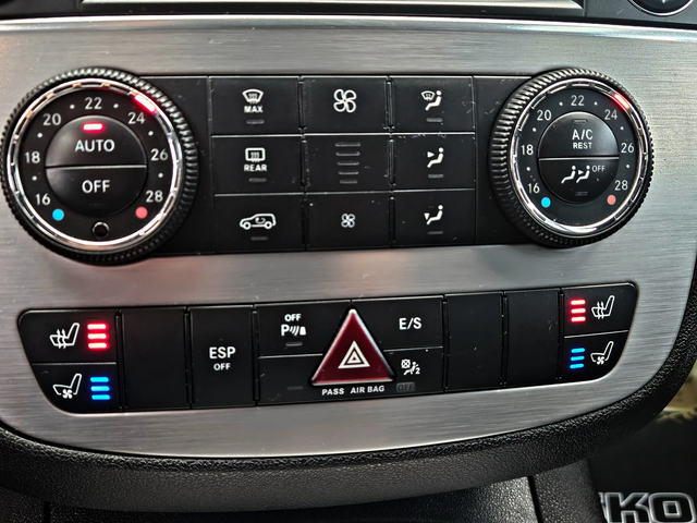 Mercedes-Benz R 350 AMG/4MATIC/GERMANY/DISTRONIC/ПОДГРЕВ/ОБДУХ/F1/LIZI - автомобили, коли, обяви за нови и употребявани 12